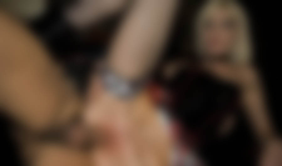 Versaute Pornos aus privaten Schlafzimmern